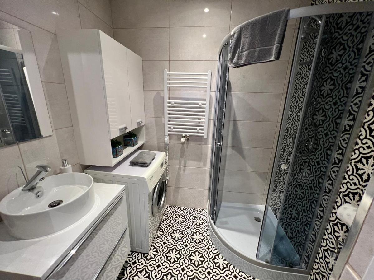 Apartamenty Koktajlove Kielce Camera foto