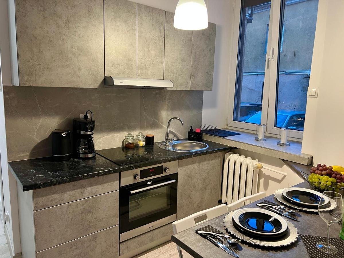 Apartamenty Koktajlove Kielce Esterno foto